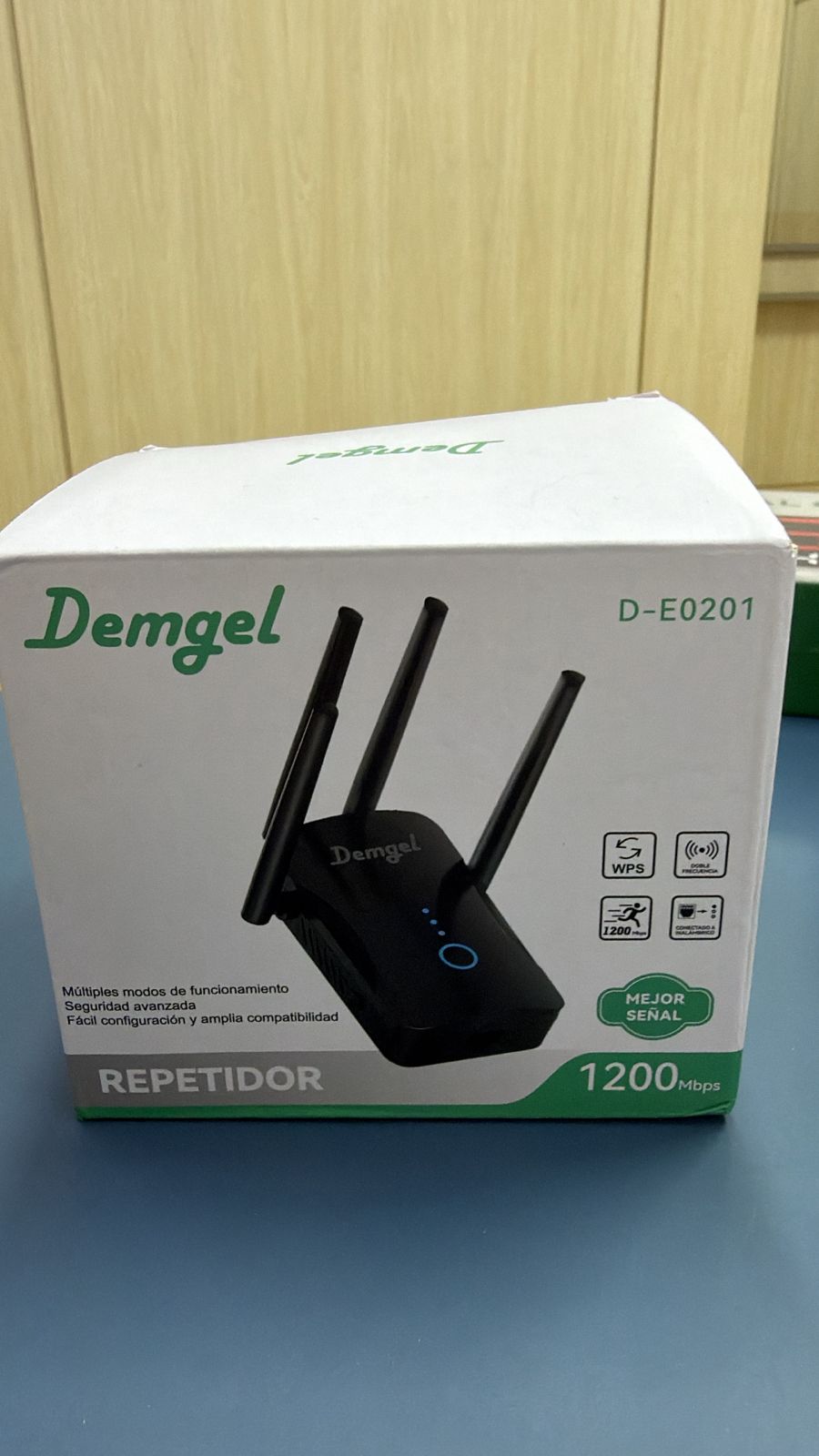 DEMGEL REPETIDOR WIFI 1200MBPS