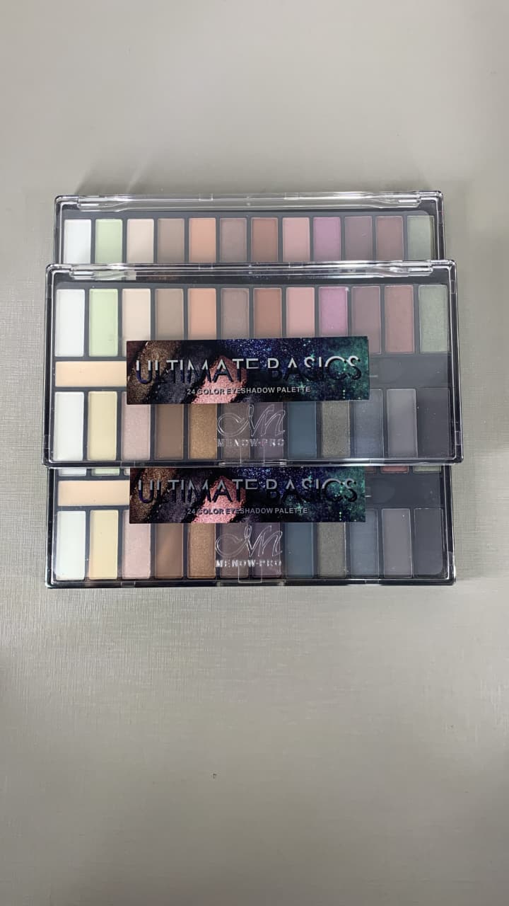 PR MAQ MENOW PALETTE 24COLOR E423